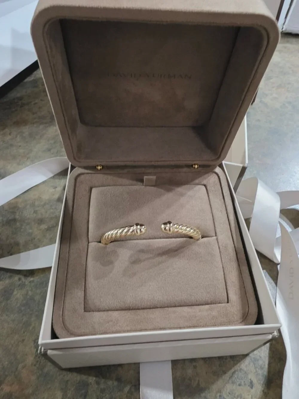 David Yurman: 18K Yellow Gold Cablespira Flex Bracelet, 6mm BRAND NEW W/ PAPERS - Picture 1 of 4